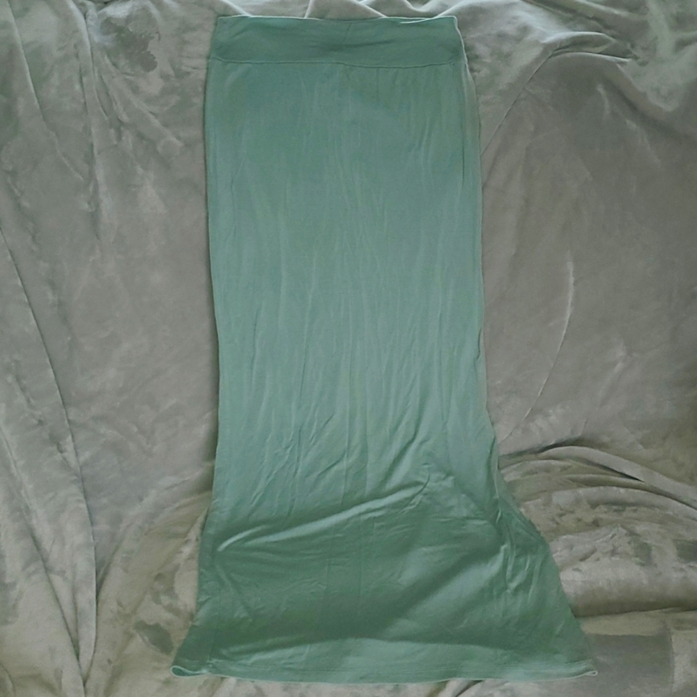 Long Seafoam Green Skirt
